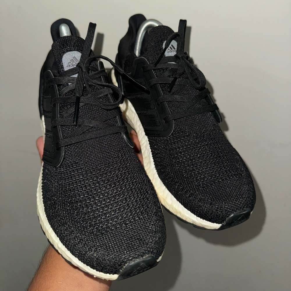 adidas ultraboost 20’s